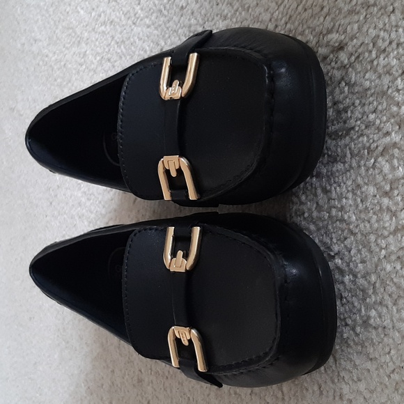 GEOX Respira Black Leather Loafers w Gold Buckle Details - Nearly New! - Picture 7 of 17